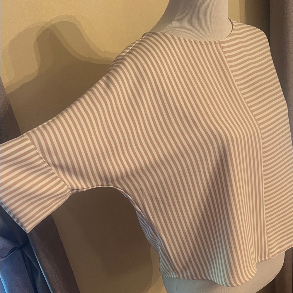 Express Striped Top - Picture 2 of 8